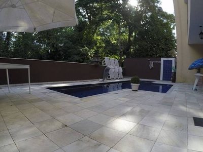 Casa, 5 quartos, 634 m² - Foto 1