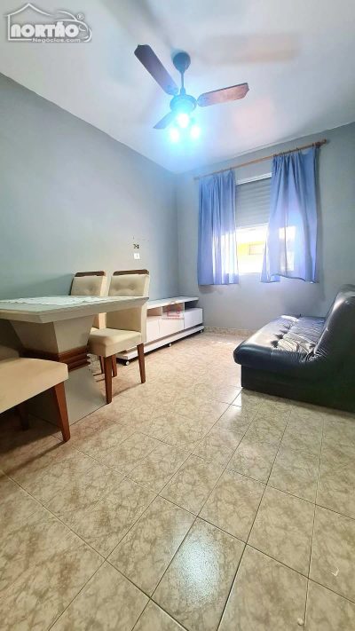 Casa, 2 quartos, 30 m² - Foto 1
