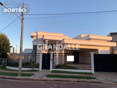 Casa, 3 quartos, 215 m² - Foto 3