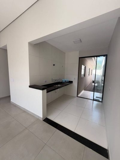 Casa, 3 quartos, 76 m² - Foto 4