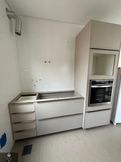 Apartamento, 2 quartos, 70 m² - Foto 2