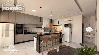 Casa, 3 quartos, 206 m² - Foto 3