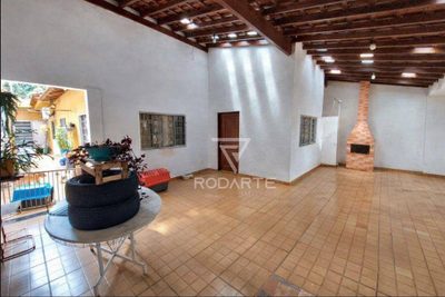 Casa, 2 quartos, 199 m² - Foto 1