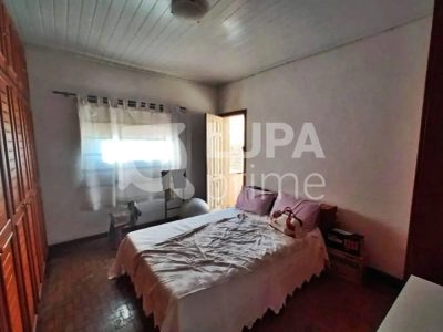 Casa, 5 quartos, 140 m² - Foto 2