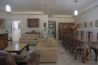 Chácara, 5 quartos, 5000 m² - Foto 1