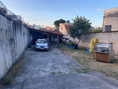 Casa, 2 quartos, 400 m² - Foto 1