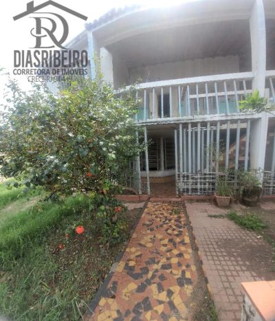 Casa, 3 quartos - Foto 1