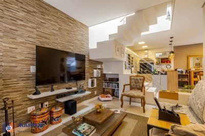 Casa, 3 quartos, 134 m² - Foto 1