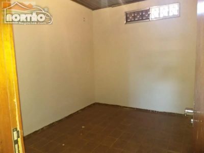 Casa, 2 quartos, 48 m² - Foto 3