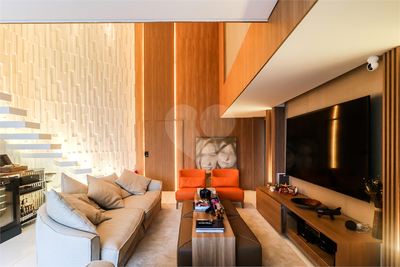 Apartamento, 3 quartos, 170 m² - Foto 2