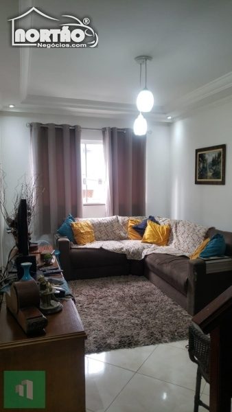 Casa, 3 quartos - Foto 1