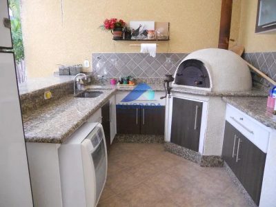 Sobrado, 4 quartos, 200 m² - Foto 1