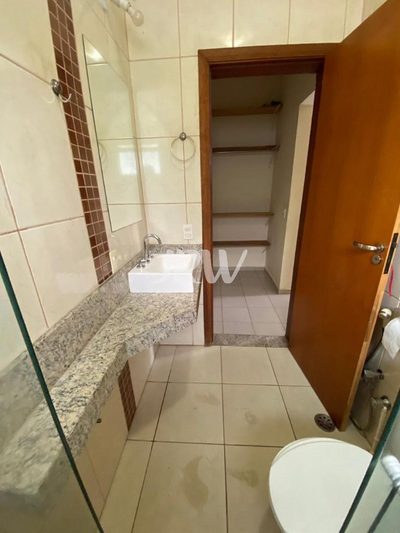 Casa, 6 quartos, 290 m² - Foto 4