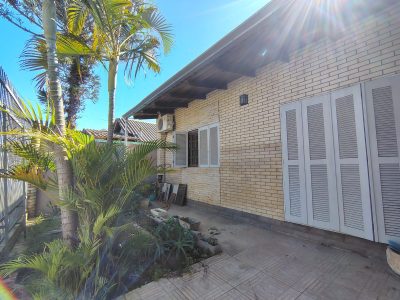 Casa, 3 quartos, 201 m² - Foto 2