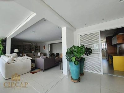 Apartamento, 4 quartos, 266 m² - Foto 2