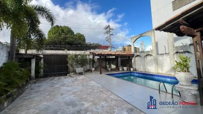 Casa, 5 quartos, 350 m² - Foto 1