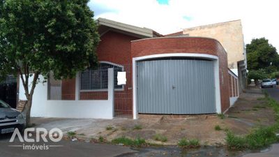 Casa, 3 quartos, 210 m² - Foto 2
