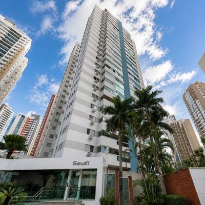 Apartamento, 4 quartos, 206 m² - Foto 1