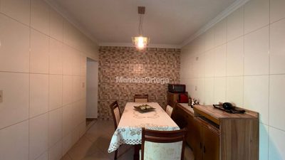 Casa, 3 quartos, 234 m² - Foto 3