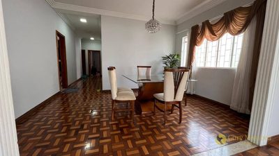 Casa, 4 quartos, 244 m² - Foto 2