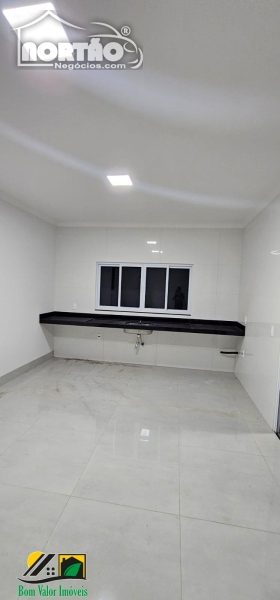 Casa, 228 m² - Foto 3