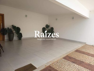 Casa, 3 quartos, 240 m² - Foto 4