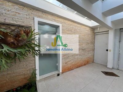 Casa, 4 quartos, 256 m² - Foto 2