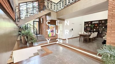 Casa, 4 quartos, 739 m² - Foto 1
