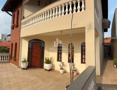 Sobrado, 4 quartos, 310 m² - Foto 2