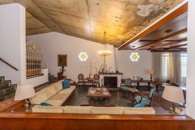 Casa, 5 quartos, 369 m² - Foto 1