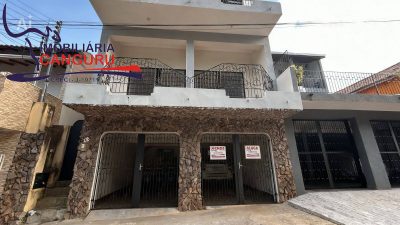 Casa, 5 quartos, 248 m² - Foto 1