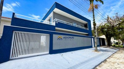 Casa, 5 quartos, 230 m² - Foto 1