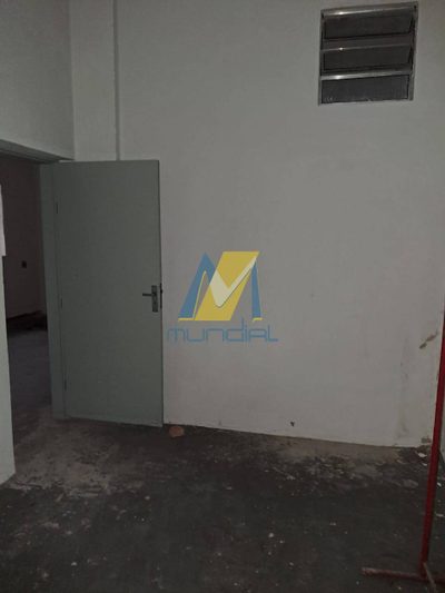 Loja-Salão, 200 m² - Foto 2