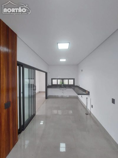 Casa, 3 quartos, 188 m² - Foto 3