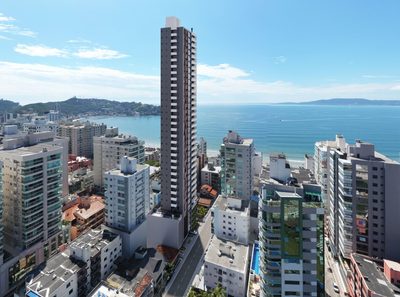 Apartamento, 4 quartos, 219 m² - Foto 2