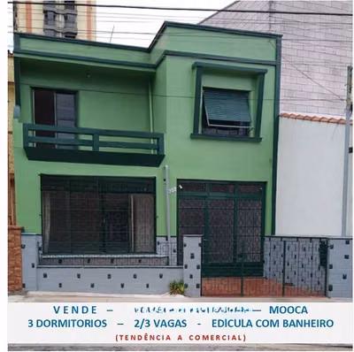 Sobrado, 3 quartos, 248 m² - Foto 1