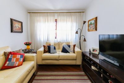 Casa, 4 quartos, 165 m² - Foto 1