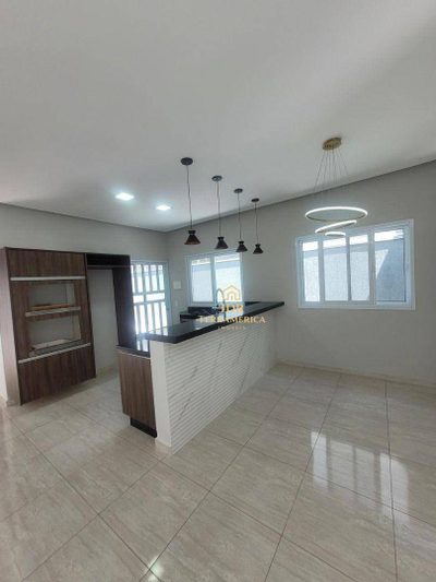 Casa, 3 quartos, 130 m² - Foto 1