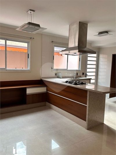 Sobrado, 3 quartos, 348 m² - Foto 2
