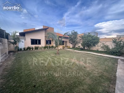 Casa, 4 quartos, 209 m² - Foto 3