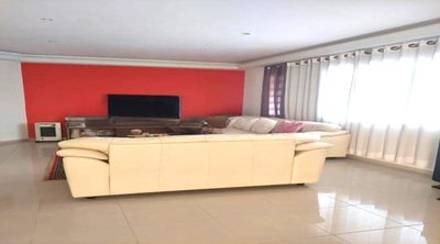 Casa, 3 quartos, 265 m² - Foto 1