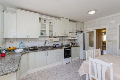 Sobrado, 4 quartos, 275 m² - Foto 2