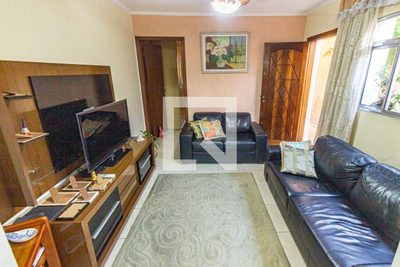 Casa, 6 quartos, 230 m² - Foto 3