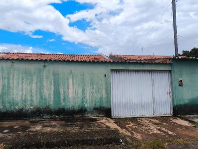 Casa, 2 quartos, 180 m² - Foto 1