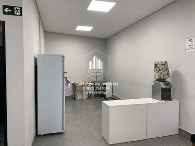 Depósito-Galpão, 748 m² - Foto 2