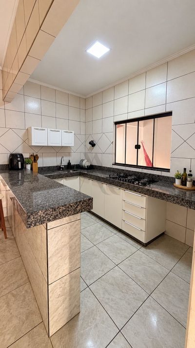 Casa, 2 quartos, 168 m² - Foto 2