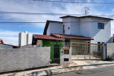 Casa, 3 quartos, 300 m² - Foto 1