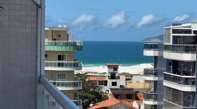 Cobertura, 3 quartos, 207 m² - Foto 2