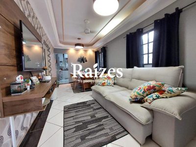 Casa, 3 quartos, 220 m² - Foto 1