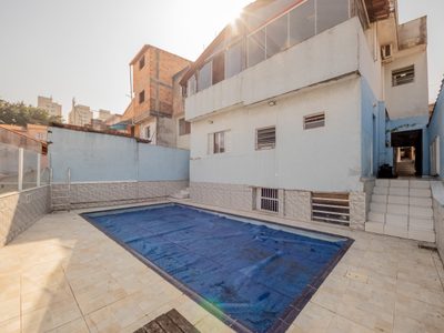 Casa, 4 quartos, 283 m² - Foto 1